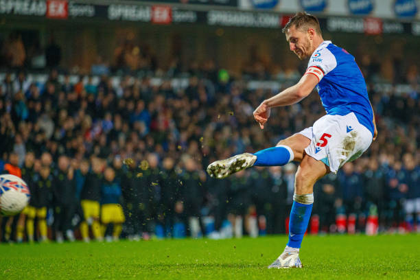 破对方防线 破对方防线